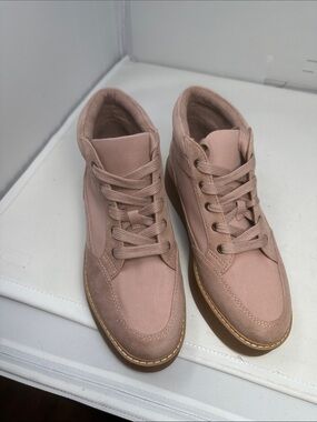Zodiac Platform sneakers Size 81/2